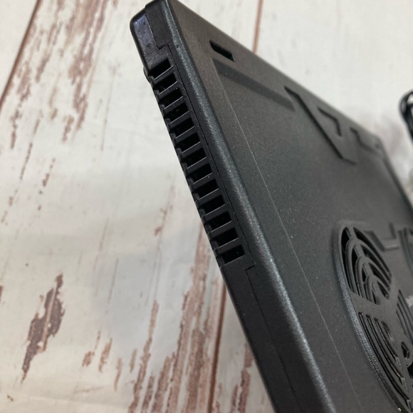 Notebook Cooler Ultralight Quiet StarTech.com NBCOOLERLE - Picture 9 of 11